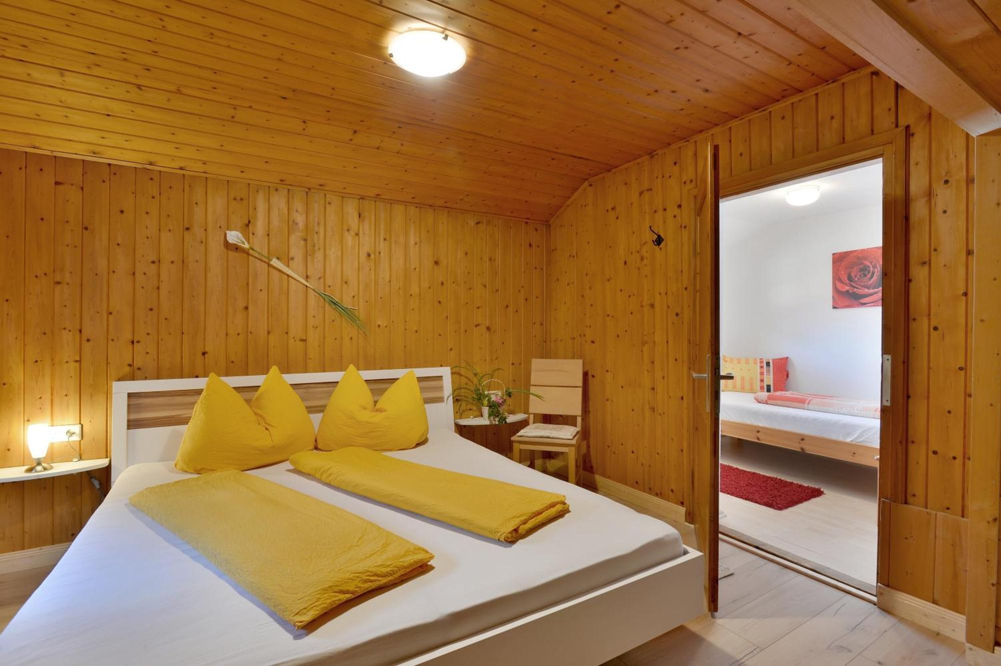 Ferienhaus Hoellwarth Штумм Номер фото