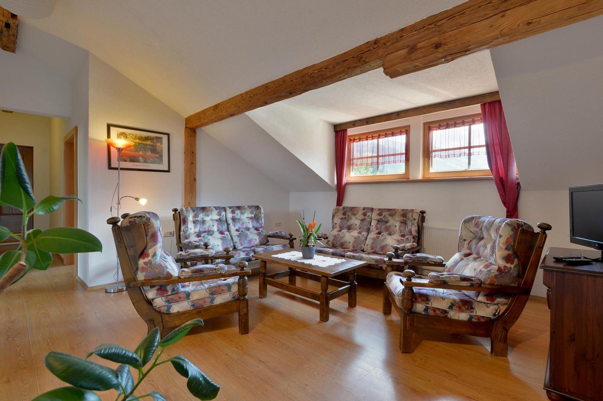 Ferienhaus Hoellwarth Штумм Номер фото
